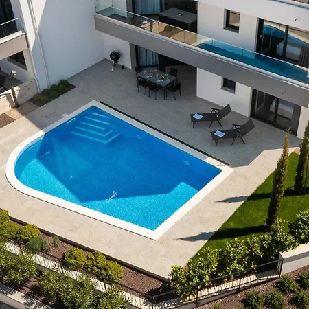 Casa vacanze Lovely In Zidarici *